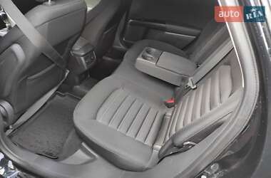 Седан Ford Mondeo 2015 в 