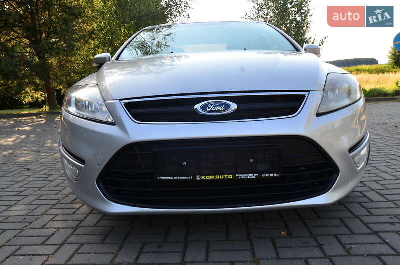 Седан Ford Mondeo 2013 в Дрогобыче