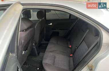 Ліфтбек Ford Mondeo 2001 в  фото 4 Ліфтбек Ford Mondeo 2001 в