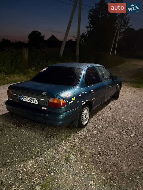 Седан Ford Mondeo 1993 в Городке