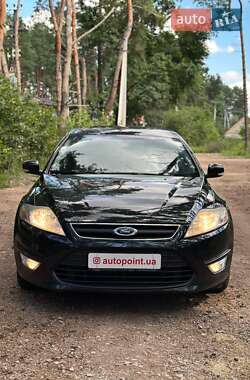 Седан Ford Mondeo 2011 в Белогородке