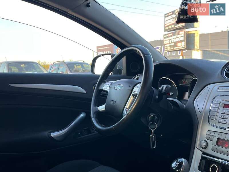 Седан Ford Mondeo 2008 в Львове