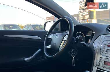 Седан Ford Mondeo 2008 в 