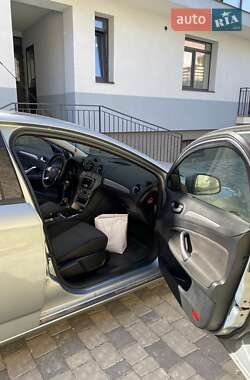 Седан Ford Mondeo 2007 в 