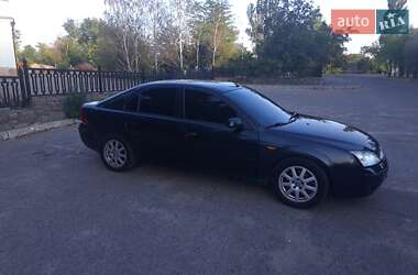 Лифтбек Ford Mondeo 2002 в 