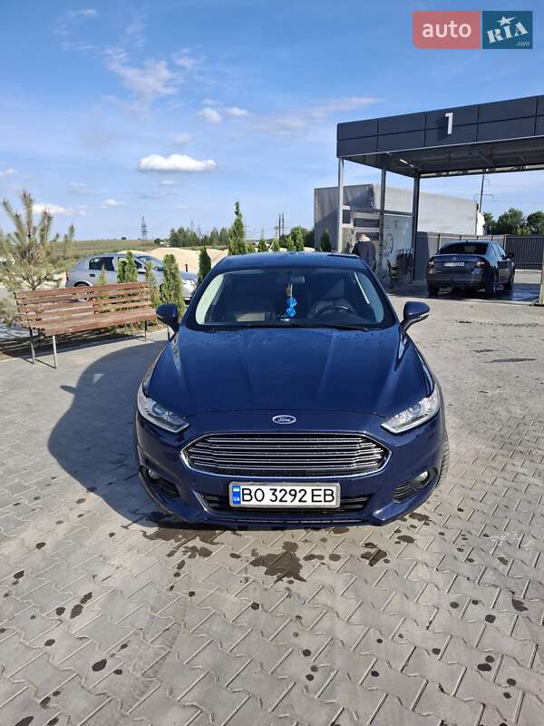 Лифтбек Ford Mondeo 2015 в Тернополе