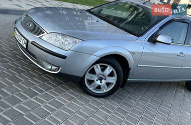 Седан Ford Mondeo 2005 в 