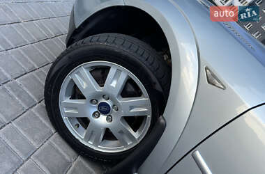 Седан Ford Mondeo 2005 в 