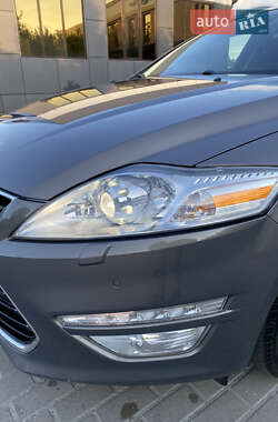 Универсал Ford Mondeo 2012 в 