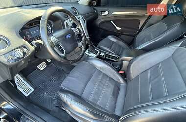 Седан Ford Mondeo 2010 в 