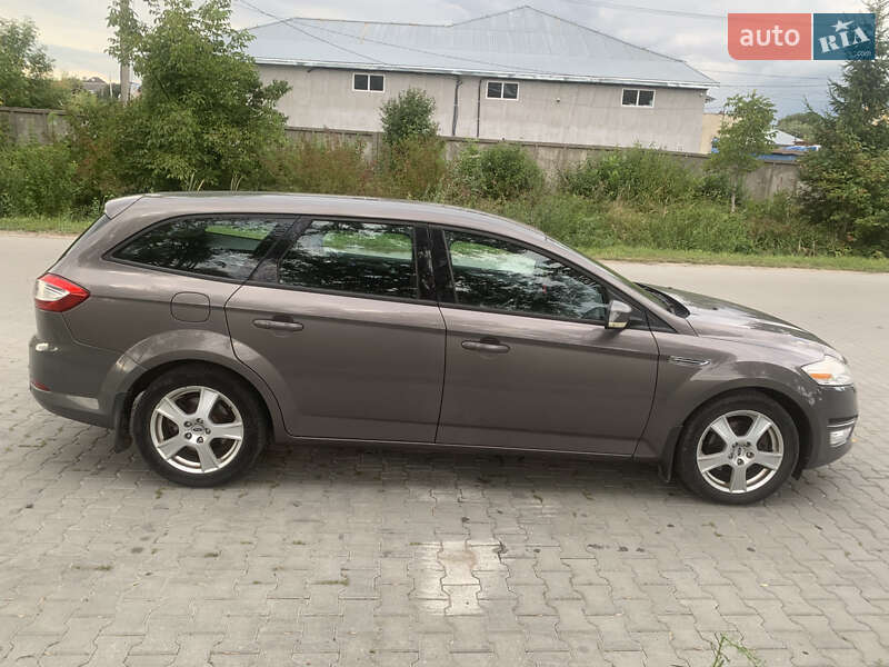 Универсал Ford Mondeo 2010 в Львове