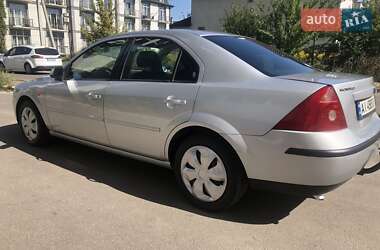 Седан Ford Mondeo 2002 в Києві