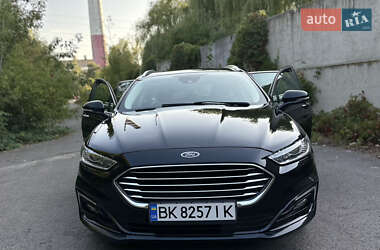 Универсал Ford Mondeo 2019 в 