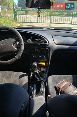 Лифтбек Ford Mondeo 1995 в 