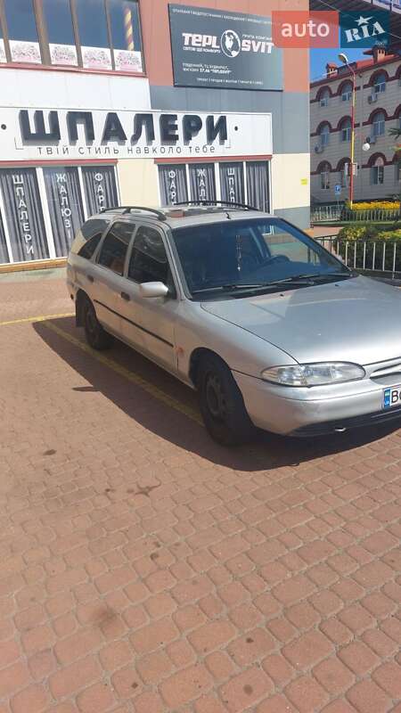 Універсал Ford Mondeo 1996 в Львові