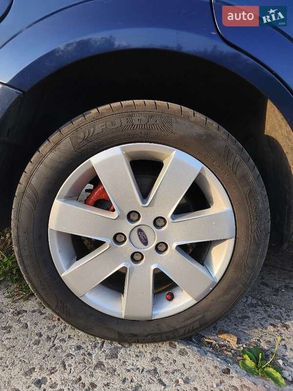 Универсал Ford Mondeo 2005 в Турийске