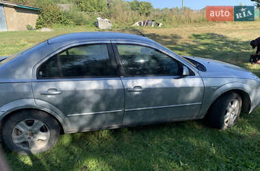 Седан Ford Mondeo 2002 в 