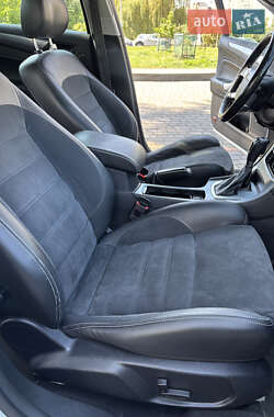 Седан Ford Mondeo 2012 в 