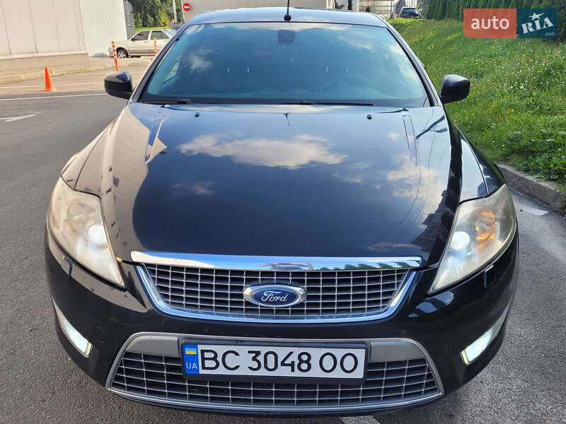 Седан Ford Mondeo 2010 в Львове