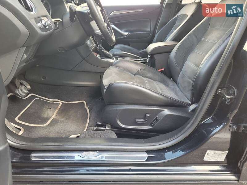 Седан Ford Mondeo 2010 в Львове