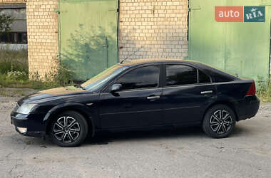 Седан Ford Mondeo 2005 в 