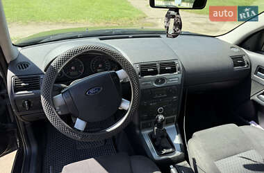 Универсал Ford Mondeo 2004 в 