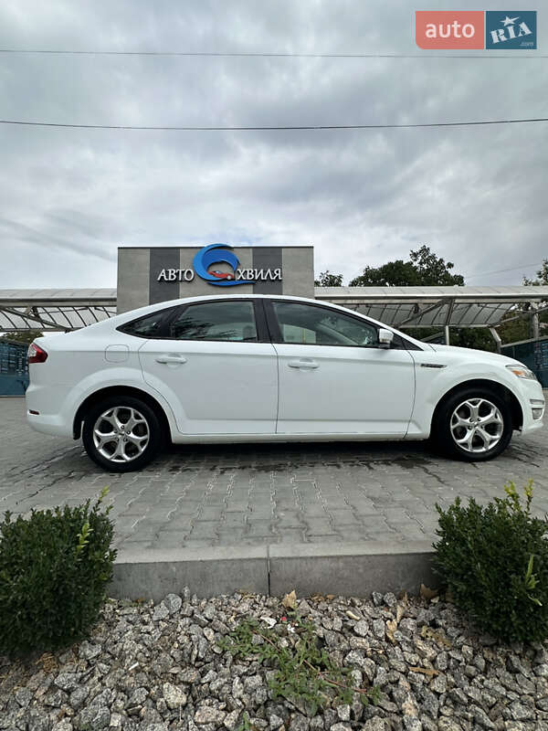 Лифтбек Ford Mondeo 2013 в Николаеве