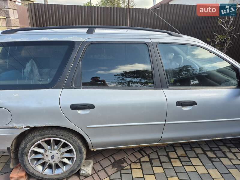 Універсал Ford Mondeo 2000 в Миколаєві