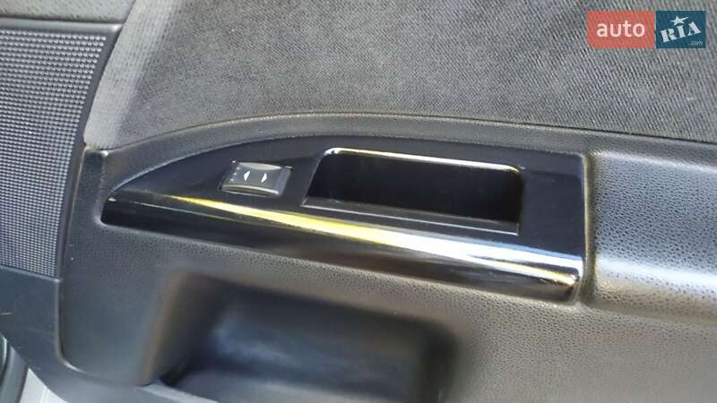 Седан Ford Mondeo 2002 в Чугуеве