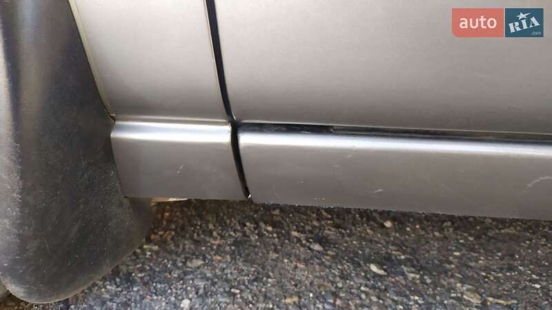 Седан Ford Mondeo 2002 в Чугуеве