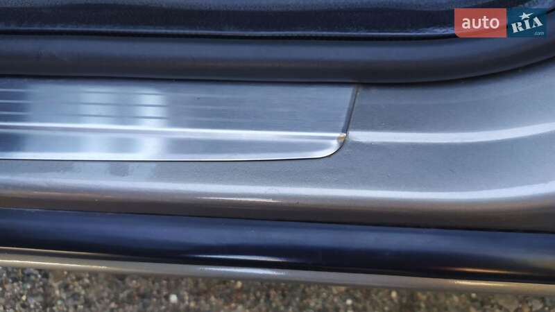 Седан Ford Mondeo 2002 в Чугуеве