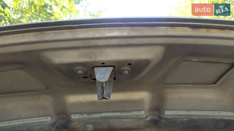 Седан Ford Mondeo 2002 в Чугуеве