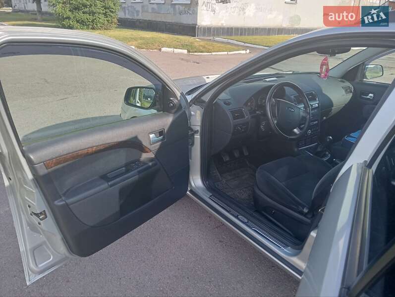 Универсал Ford Mondeo 2004 в Ровно фото 32 Универсал Ford Mondeo 2004 в Ровно