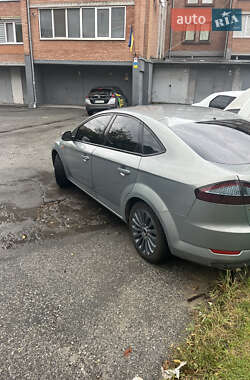 Лифтбек Ford Mondeo 2007 в 