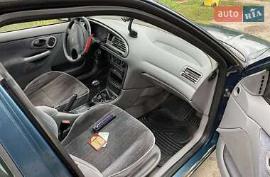Лифтбек Ford Mondeo 1993 в 