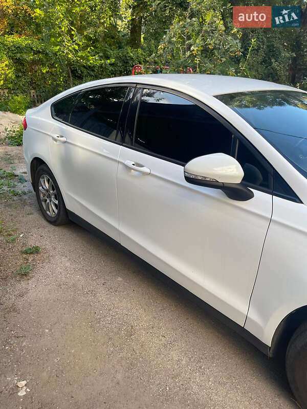 Лифтбек Ford Mondeo 2016 в Днепре
