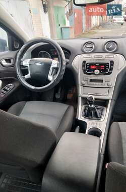 Лифтбек Ford Mondeo 2007 в 