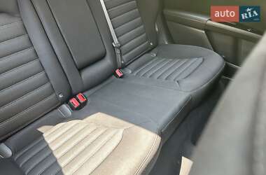 Лифтбек Ford Mondeo 2017 в 