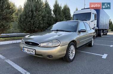 Седан Ford Mondeo 2000 в Немишаево