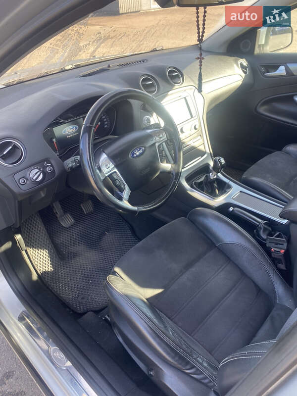 Универсал Ford Mondeo 2013 в Житомире