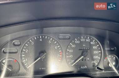 Седан Ford Mondeo 1996 в 