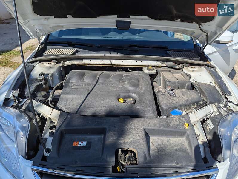 Лифтбек Ford Mondeo 2013 в Южноукраинске