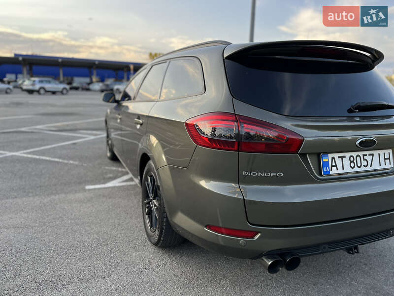 Универсал Ford Mondeo 2012 в Ивано-Франковске