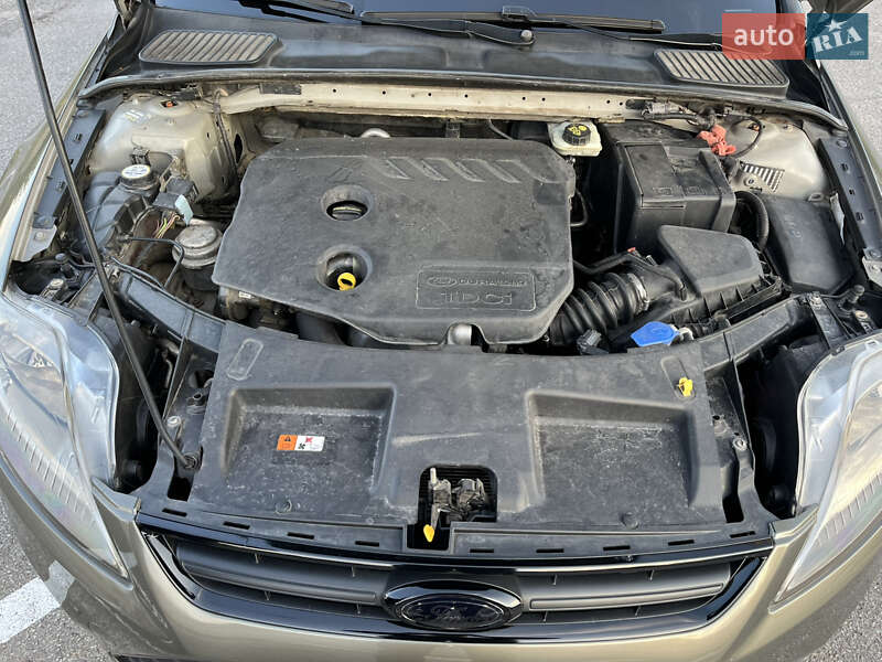 Универсал Ford Mondeo 2012 в Ивано-Франковске
