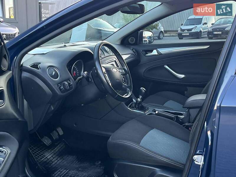 Лифтбек Ford Mondeo 2014 в Львове фото 43 Лифтбек Ford Mondeo 2014 в Львове