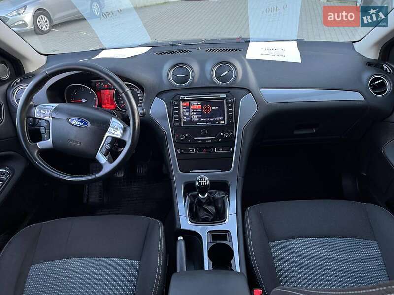 Лифтбек Ford Mondeo 2014 в Львове фото 67 Лифтбек Ford Mondeo 2014 в Львове