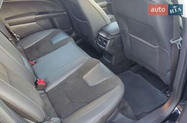 Седан Ford Mondeo 2016 в 