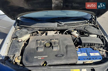Универсал Ford Mondeo 2003 в 