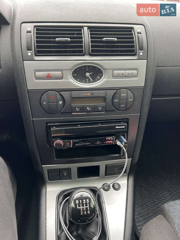 Універсал Ford Mondeo 2006 в Тульчині