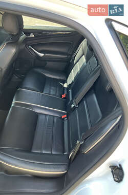 Седан Ford Mondeo 2011 в 